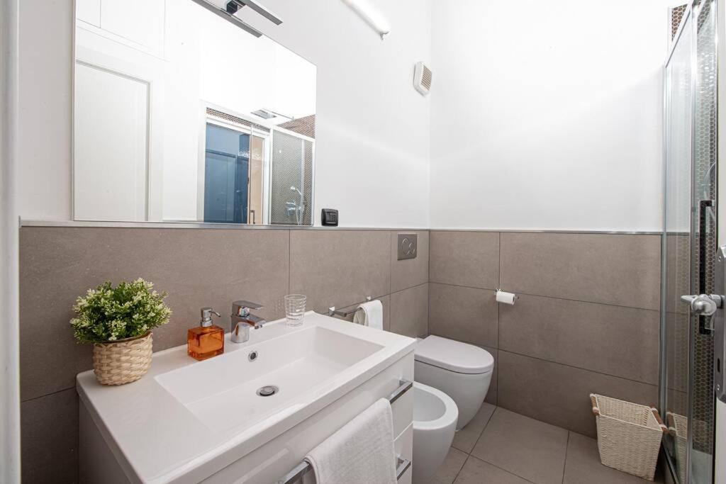 Chiara'S Place At Pantheon - Your Apt In Ρώμη Εξωτερικό φωτογραφία